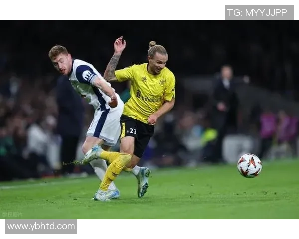 埃尔夫斯堡与达尔的精彩对决揭示了足球战术的魅力与团队合作的重要性